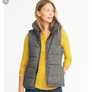 XL Old Navy Herringbone Puffer Vest